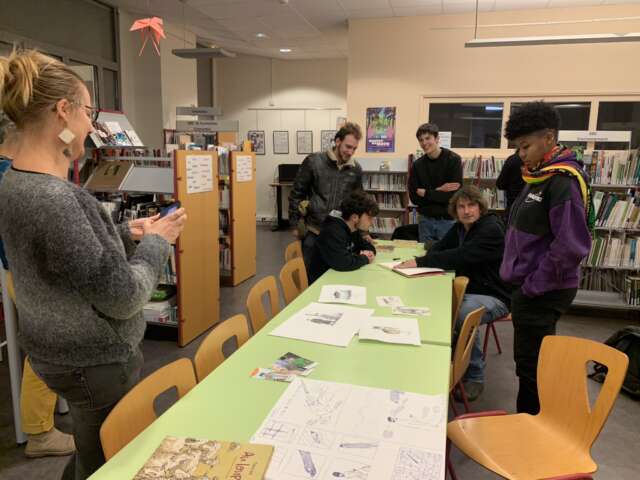 Quartier Rouge - Au loup ! Chronique d'un retour