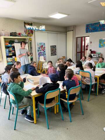 Quartier Rouge - Au loup ! Chronique d'un retour