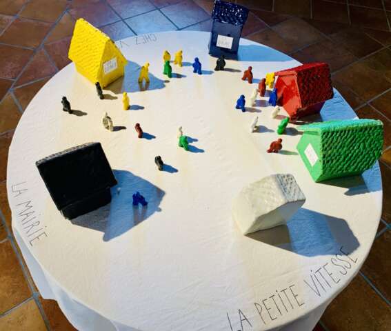 Quartier Rouge - Playtime 